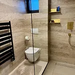 Venetta,beach House,pool,jacuzzi,satellite Internet-wifi,4x4 Utv Vehicle,sup Board,island Zirje, Sibenik Vila