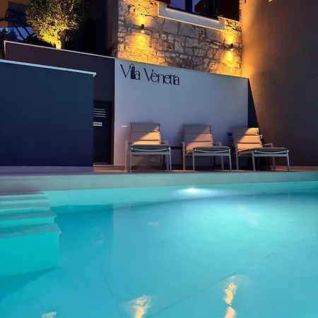 Villa Venetta,beach House,pool,jacuzzi,satellite Internet-wifi,4x4 Utv Vehicle,sup Board,island Zirje, Sibenik *