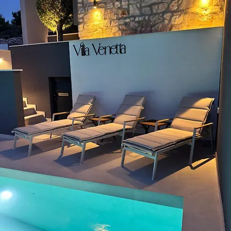 Venetta,beach House,pool,jacuzzi,satellite Internet-wifi,4x4 Utv Vehicle,sup Board,island Zirje, Sibenik