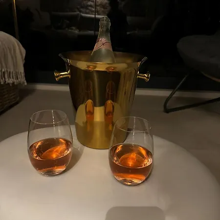 Villa Venetta,beach House,pool,jacuzzi,satellite Internet-wifi,4x4 Utv Vehicle,sup Board,island Zirje, Sibenik Žirje