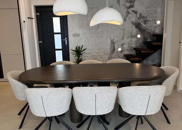 Venetta House ,pool, Jacuzzi, Satellite Internet-wifi,island žirje, šibenik Villa Žirje