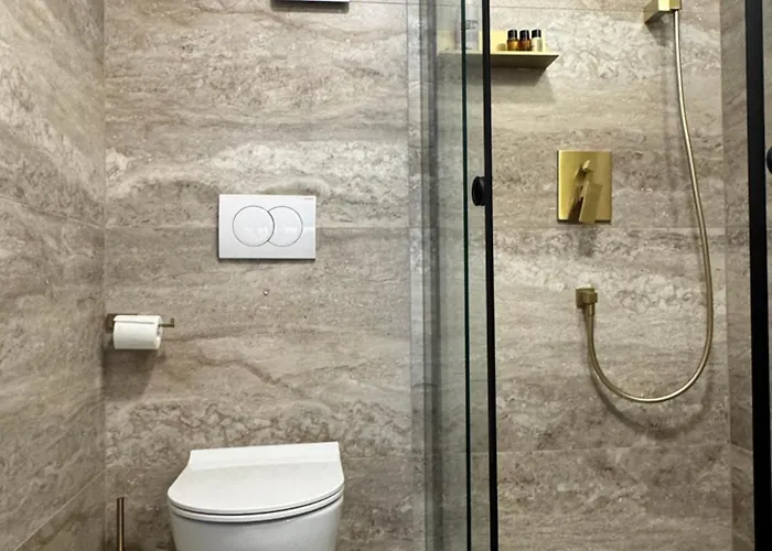 Villa Venetta House ,pool, Jacuzzi, Satellite Internet-wifi,island žirje, šibenik *