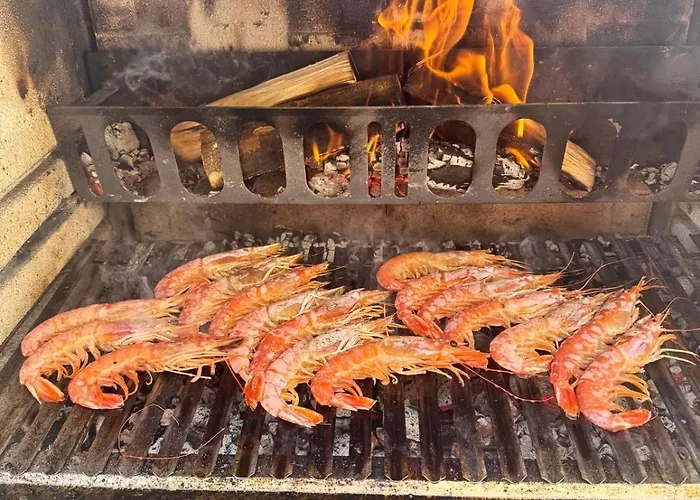 Venetta House ,pool, Jacuzzi, Satellite Internet-wifi,island žirje, šibenik Villa